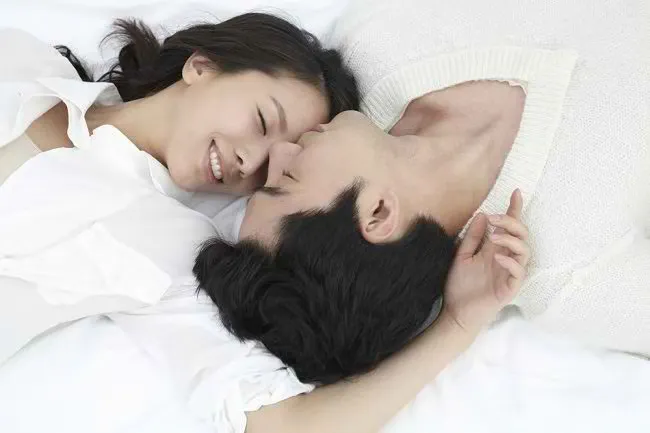 Fakta fakta Bercinta saat Menstruasi